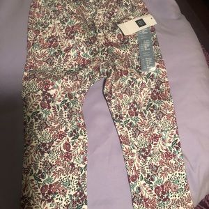 BRAND NEW GAP PANTS!